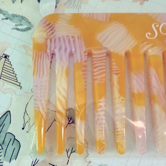 Limited Edition Sunny Sol Wide Tooth Comb - Picture 6 of 7